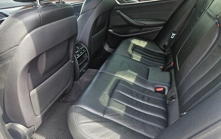 BMW 5 серия, 2018 год, 3 800 000 рублей, 9 фотография