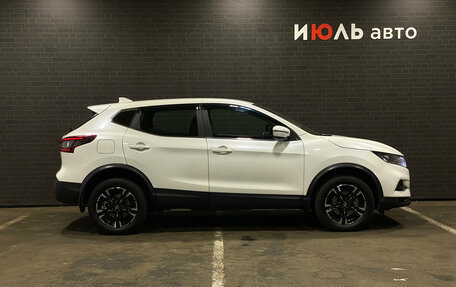 Nissan Qashqai, 2021 год, 2 370 000 рублей, 4 фотография