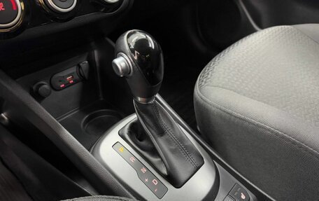 KIA Rio III рестайлинг, 2016 год, 1 019 000 рублей, 13 фотография