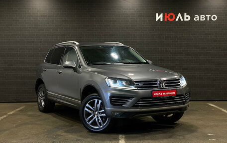 Volkswagen Touareg III, 2016 год, 3 300 000 рублей, 3 фотография