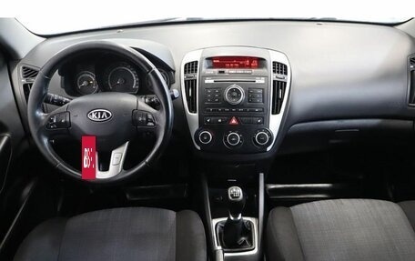 KIA cee'd I рестайлинг, 2012 год, 679 000 рублей, 11 фотография