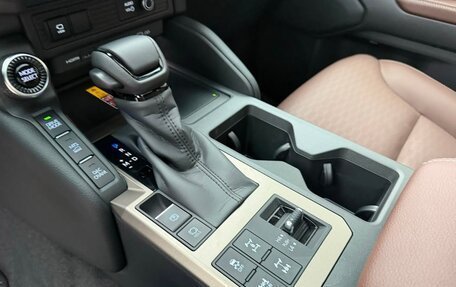 Toyota Land Cruiser Prado, 2026 год, 11 100 000 рублей, 6 фотография