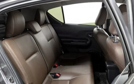 Toyota Prius c I, 2018 год, 1 450 000 рублей, 16 фотография