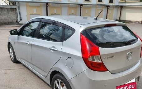 Hyundai Solaris II рестайлинг, 2013 год, 650 000 рублей, 6 фотография