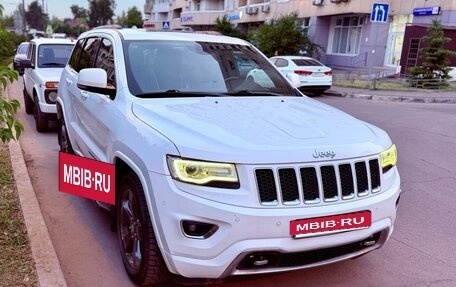 Jeep Grand Cherokee, 2013 год, 2 500 000 рублей, 2 фотография