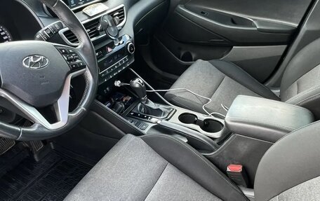 Hyundai Tucson III, 2019 год, 2 600 000 рублей, 3 фотография