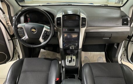 Chevrolet Captiva I, 2011 год, 930 000 рублей, 21 фотография