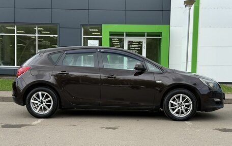 Opel Astra J, 2014 год, 490 000 рублей, 4 фотография