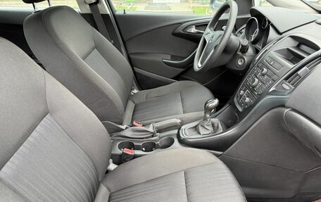 Opel Astra J, 2014 год, 490 000 рублей, 10 фотография