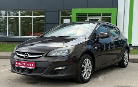 Opel Astra J, 2014 год, 490 000 рублей, 1 фотография
