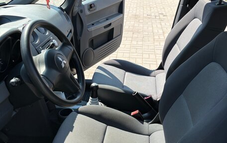Mitsubishi Colt VI рестайлинг, 2006 год, 670 000 рублей, 14 фотография