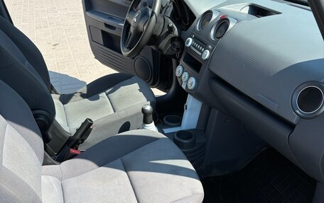 Mitsubishi Colt VI рестайлинг, 2006 год, 670 000 рублей, 12 фотография