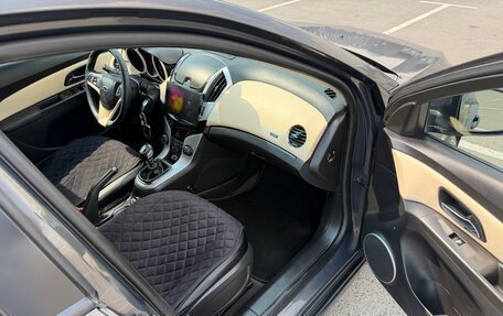 Chevrolet Cruze II, 2012 год, 750 000 рублей, 9 фотография