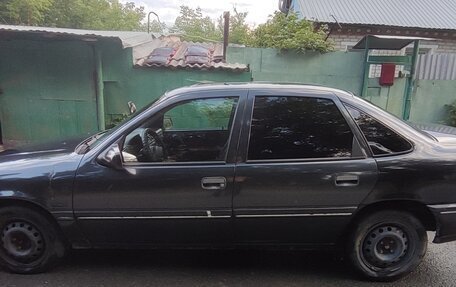 Opel Vectra A, 1990 год, 150 000 рублей, 4 фотография