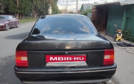 Opel Vectra A, 1990 год, 150 000 рублей, 2 фотография
