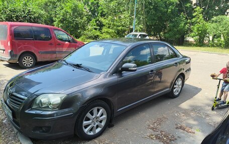 Toyota Avensis III рестайлинг, 2006 год, 630 000 рублей, 8 фотография