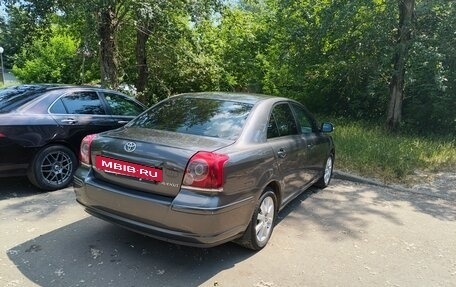 Toyota Avensis III рестайлинг, 2006 год, 630 000 рублей, 5 фотография