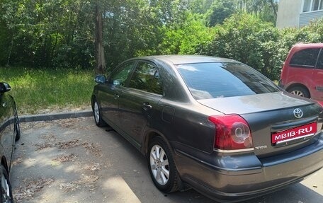 Toyota Avensis III рестайлинг, 2006 год, 630 000 рублей, 7 фотография