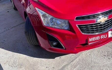 Chevrolet Cruze II, 2013 год, 950 000 рублей, 3 фотография