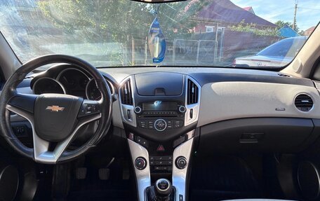 Chevrolet Cruze II, 2013 год, 950 000 рублей, 22 фотография