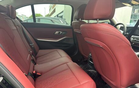 BMW 3 серия, 2023 год, 3 100 000 рублей, 10 фотография