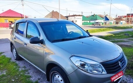 Renault Sandero I, 2011 год, 550 000 рублей, 2 фотография