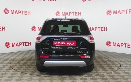 Mitsubishi Outlander III рестайлинг 3, 2014 год, 1 180 000 рублей, 6 фотография