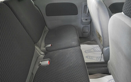 Toyota Sienta I, 2009 год, 599 000 рублей, 10 фотография