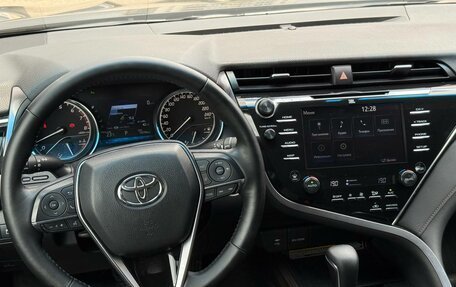 Toyota Camry, 2019 год, 2 790 000 рублей, 19 фотография