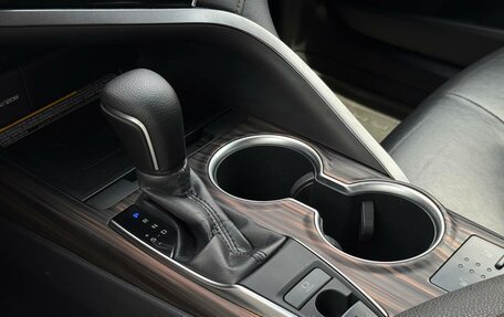 Toyota Camry, 2019 год, 2 790 000 рублей, 30 фотография
