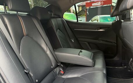 Toyota Camry, 2019 год, 2 790 000 рублей, 39 фотография