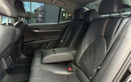 Toyota Camry, 2019 год, 2 790 000 рублей, 38 фотография