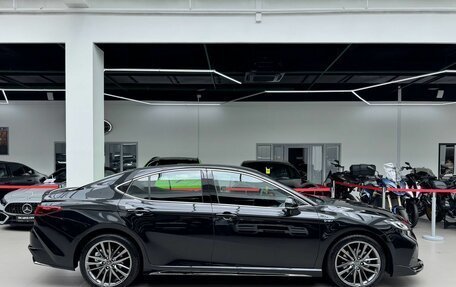 Toyota Camry, 2025 год, 3 990 000 рублей, 8 фотография