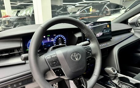 Toyota Camry, 2025 год, 3 990 000 рублей, 16 фотография