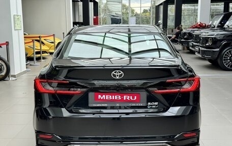Toyota Camry, 2025 год, 3 990 000 рублей, 5 фотография