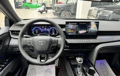 Toyota Camry, 2025 год, 3 990 000 рублей, 26 фотография