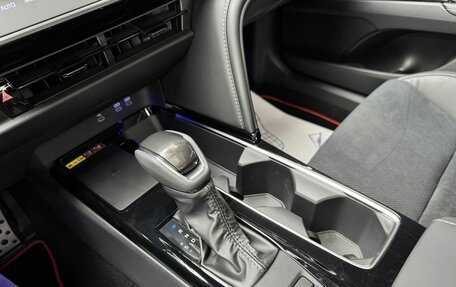 Toyota Camry, 2025 год, 3 990 000 рублей, 28 фотография