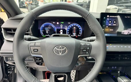 Toyota Camry, 2025 год, 3 990 000 рублей, 31 фотография