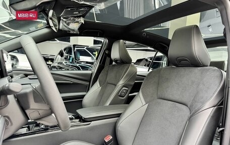 Toyota Camry, 2025 год, 3 990 000 рублей, 20 фотография
