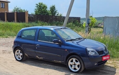 Renault Clio III, 2001 год, 349 000 рублей, 1 фотография