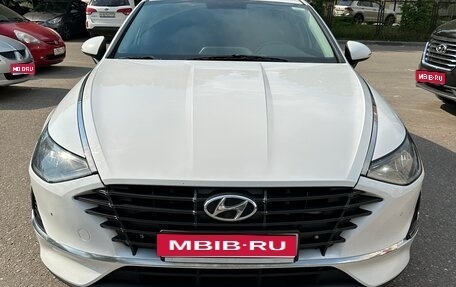 Hyundai Sonata VIII, 2021 год, 1 600 000 рублей, 1 фотография