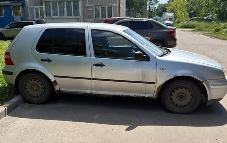 Volkswagen Golf IV, 2003 год, 180 000 рублей, 4 фотография