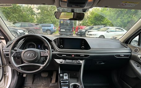 Hyundai Sonata VIII, 2021 год, 1 600 000 рублей, 9 фотография