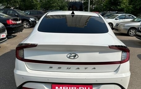 Hyundai Sonata VIII, 2021 год, 1 600 000 рублей, 5 фотография