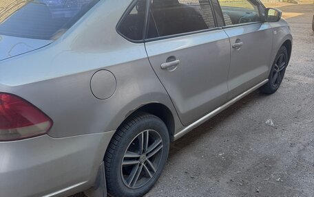 Volkswagen Polo VI (EU Market), 2011 год, 600 000 рублей, 3 фотография