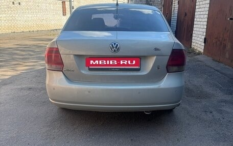 Volkswagen Polo VI (EU Market), 2011 год, 600 000 рублей, 4 фотография