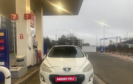 Peugeot 308 II, 2011 год, 455 000 рублей, 3 фотография