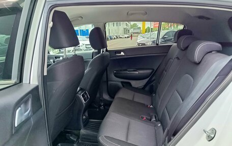 KIA Sportage IV рестайлинг, 2018 год, 2 199 995 рублей, 11 фотография