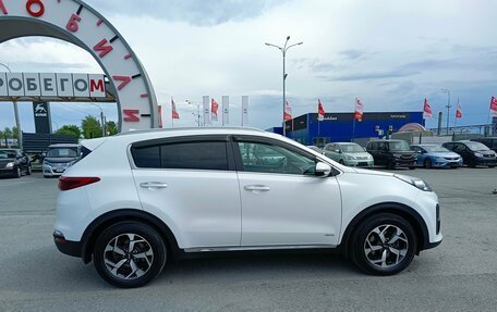 KIA Sportage IV рестайлинг, 2018 год, 2 199 995 рублей, 8 фотография