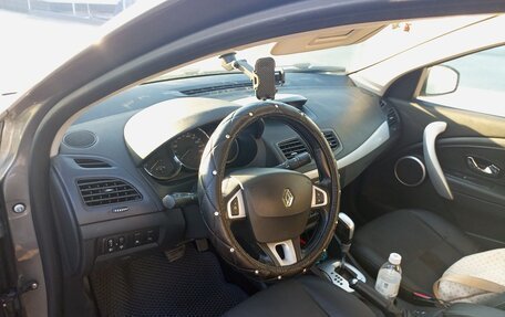 Renault Fluence I, 2012 год, 580 000 рублей, 2 фотография